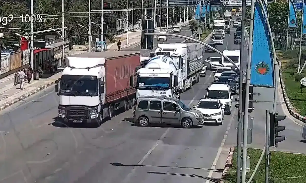 Türkiye’de 11 Ayda 618 Bin Trafik Kazası! 4